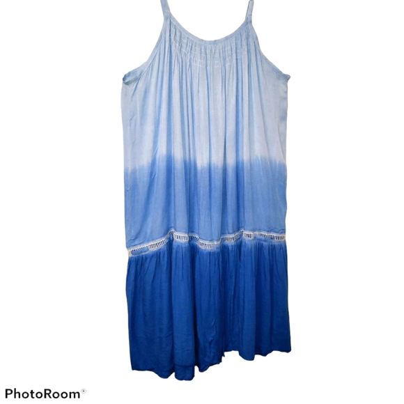 Tie dye 3 tier womens lightweight dress. Size medi - Picture 4 of 4